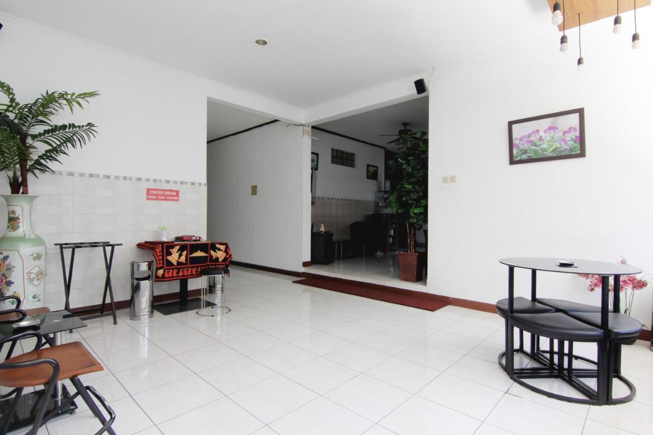 Hotel Palem Bandung Extérieur photo