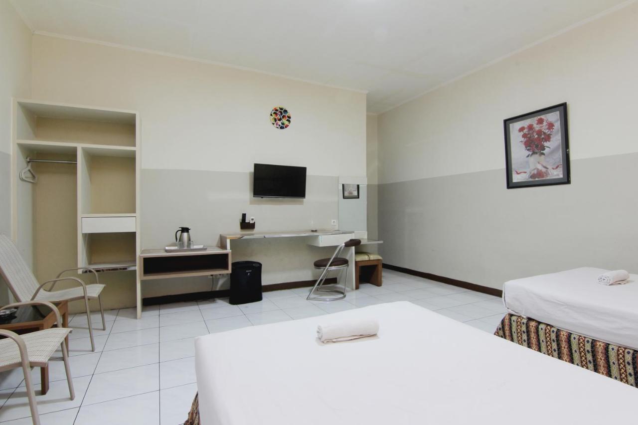 Hotel Palem Bandung Extérieur photo