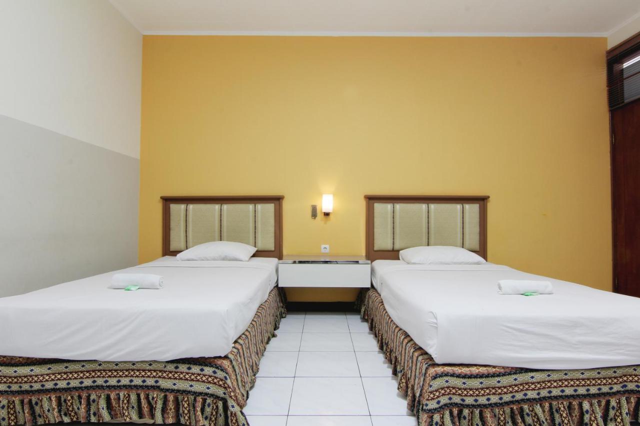 Hotel Palem Bandung Extérieur photo