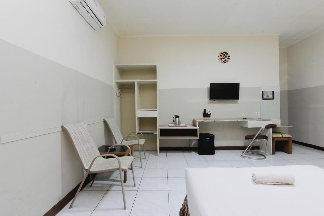 Hotel Palem Bandung Extérieur photo